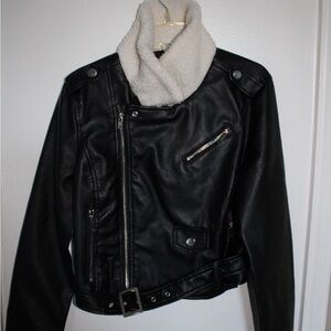 Fashion Nova Black Leather Jacket with Cream Collar